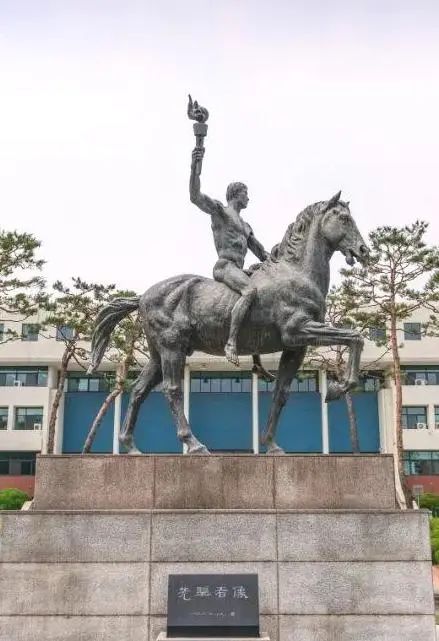 这不比统招专升本香多了!一年拿全日制本科!(图5) 这不比统招专升本香多了!一年拿全日制本科!(图5)